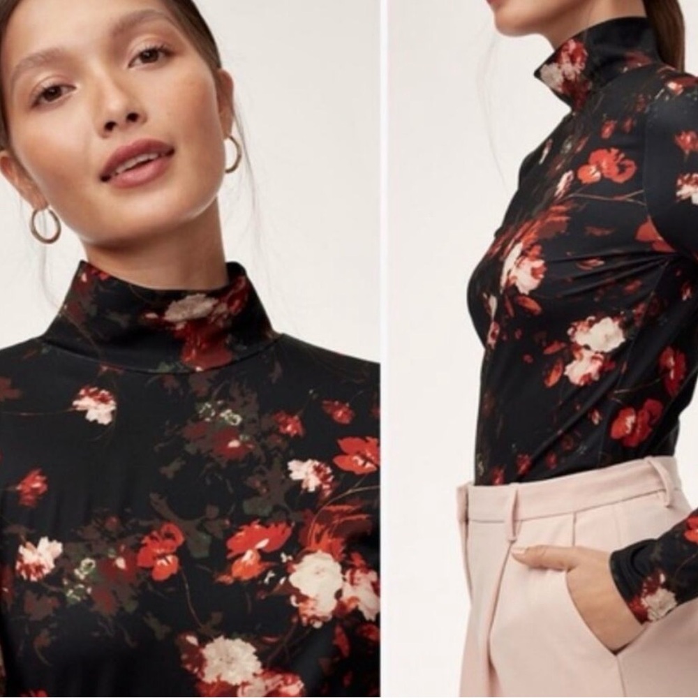 Wilfred Cheval Floral Turtleneck